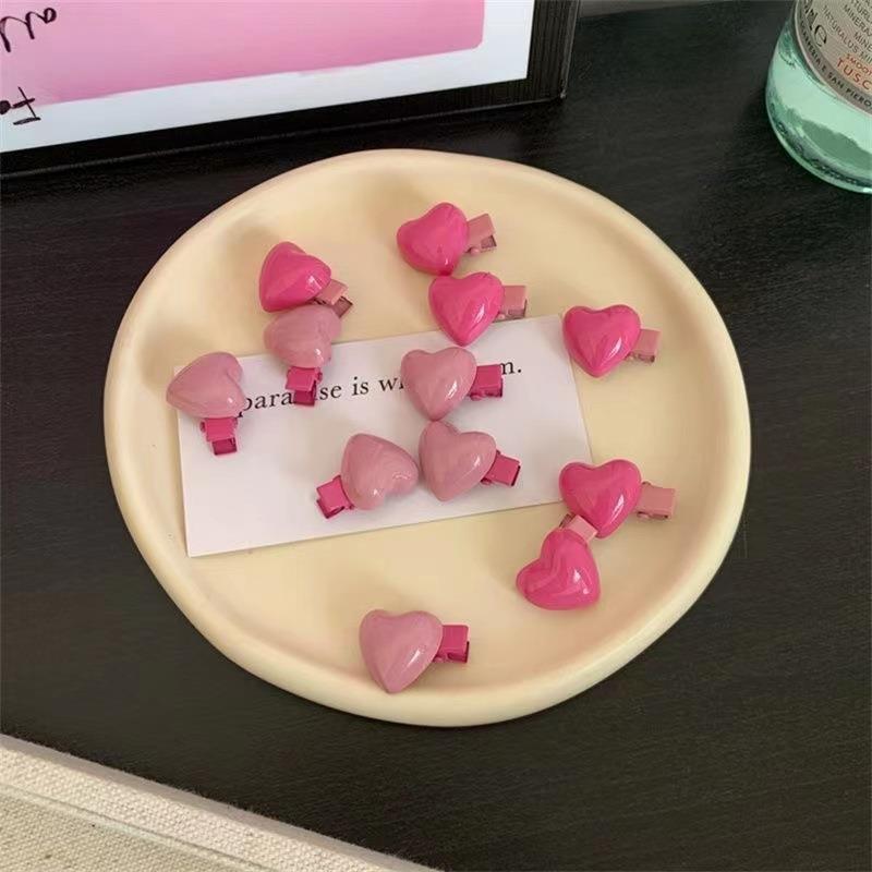12 mini peach-colored heart-shaped hair clips for women, 2cm short clips, duckbill clips, sweet and cute pink broken hair clips Specification drawing