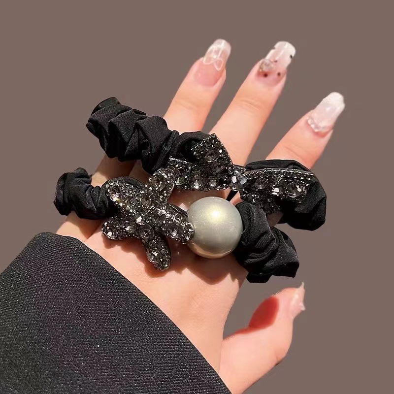 Elegant fabric black pleated small intestine band, high-elasticity alloy hair band, simple ponytail tie, bun hair band Specification drawing