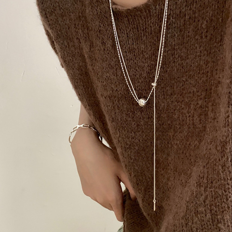 Pull-out chain metal necklace for women, with a unique, simple and versatile design, elegant and fashionable sweater necklace full figure