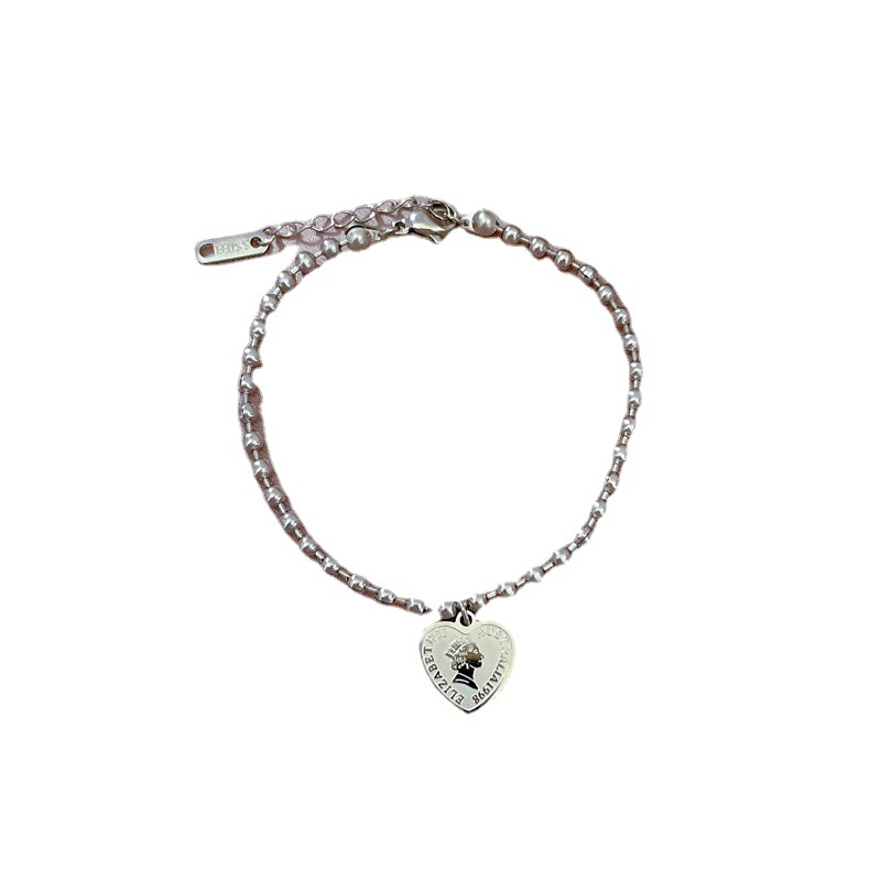 【 All-titanium Steel 】 Dongdaemun's unique heart-shaped chain bracelet with a head full of diamonds, a female Internet celebrity's retro best friend Item Picture