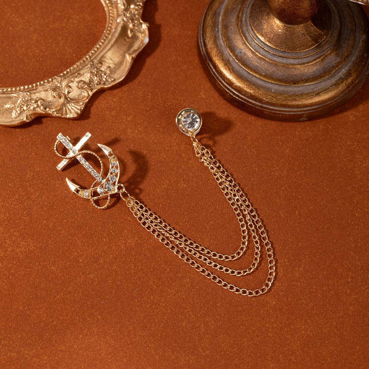 European and American fashion cross-border anchor brooch, high-end Western men's accessory, diamond-encrusted tassel chain, full diamond brooch Specification drawing