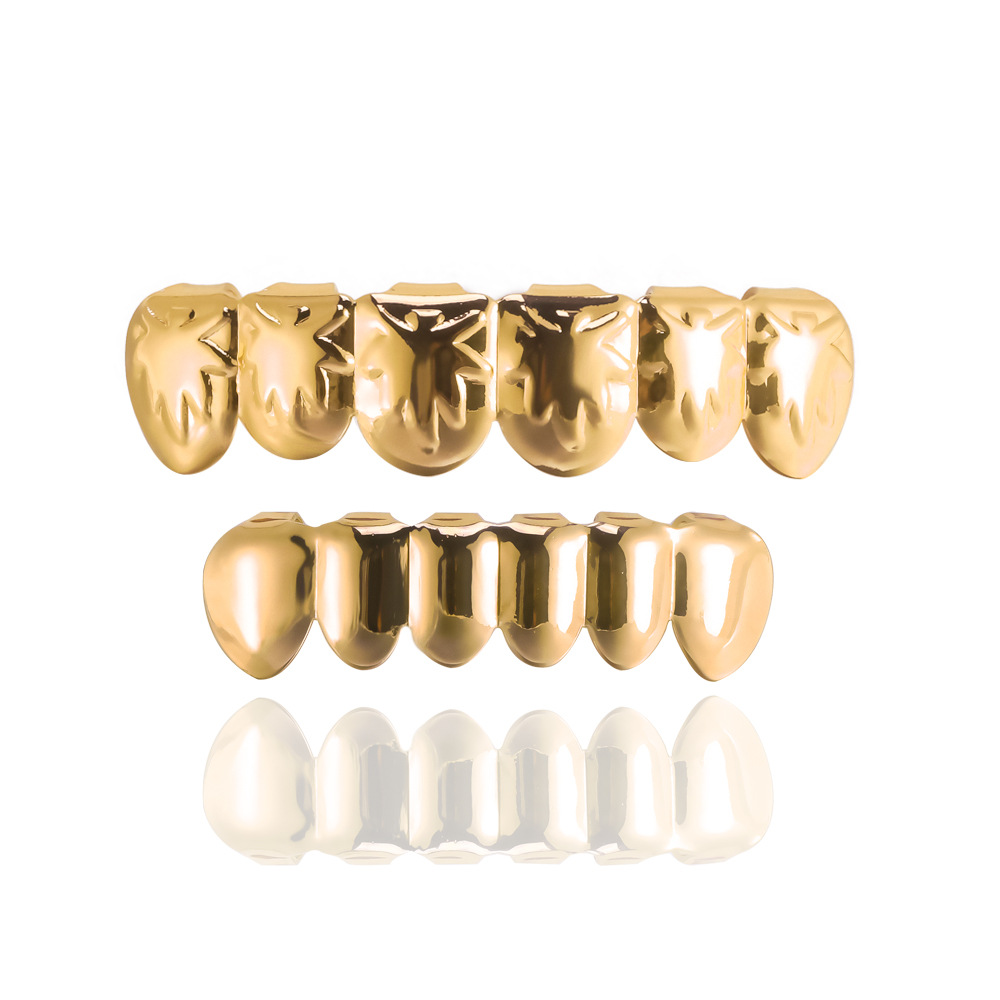 The manufacturer supplies fashionable and simple large maple leaf hip-hop teeth accessories, trendsetters on the streets, European and American nightclubs, and Halloween props details Picture