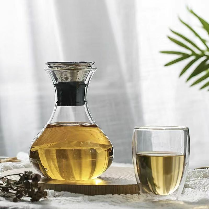 Wholesale hand-blown water drip kettles, large-capacity cold water kettles, heat-resistant high borosilicate glass kettles, thickened juice cold water kettles details Picture