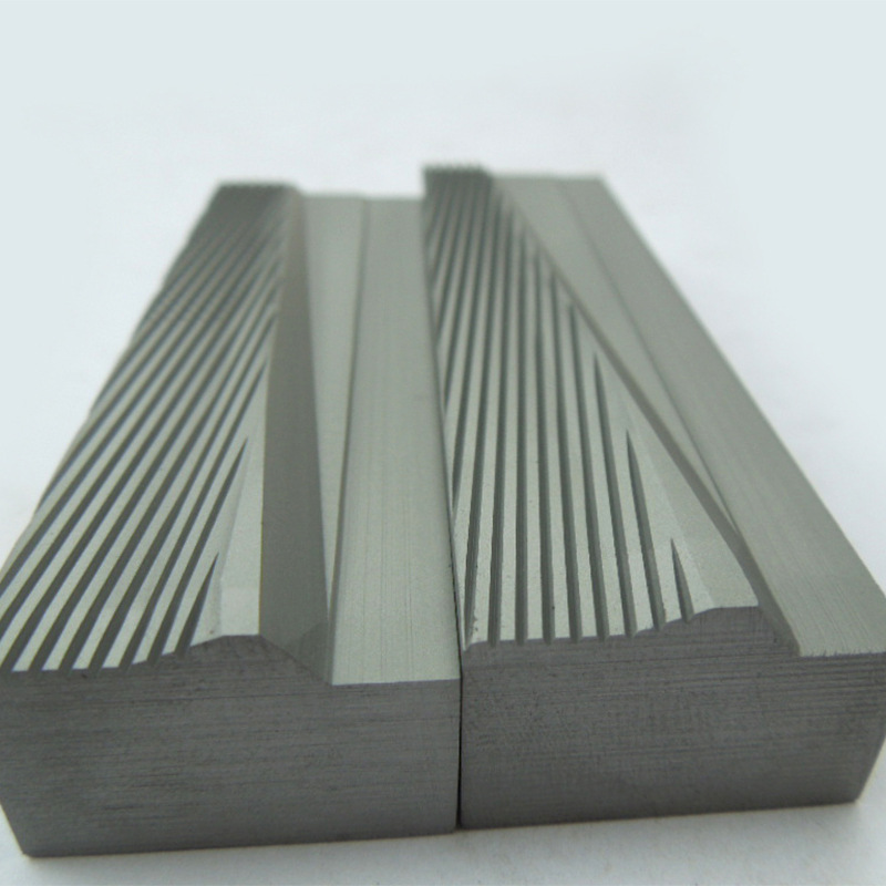 Standard stainless steel triangular screw thread plate machine thread tail thread rolling plate STT type thread plate thread rolling plate customization Application Scenario