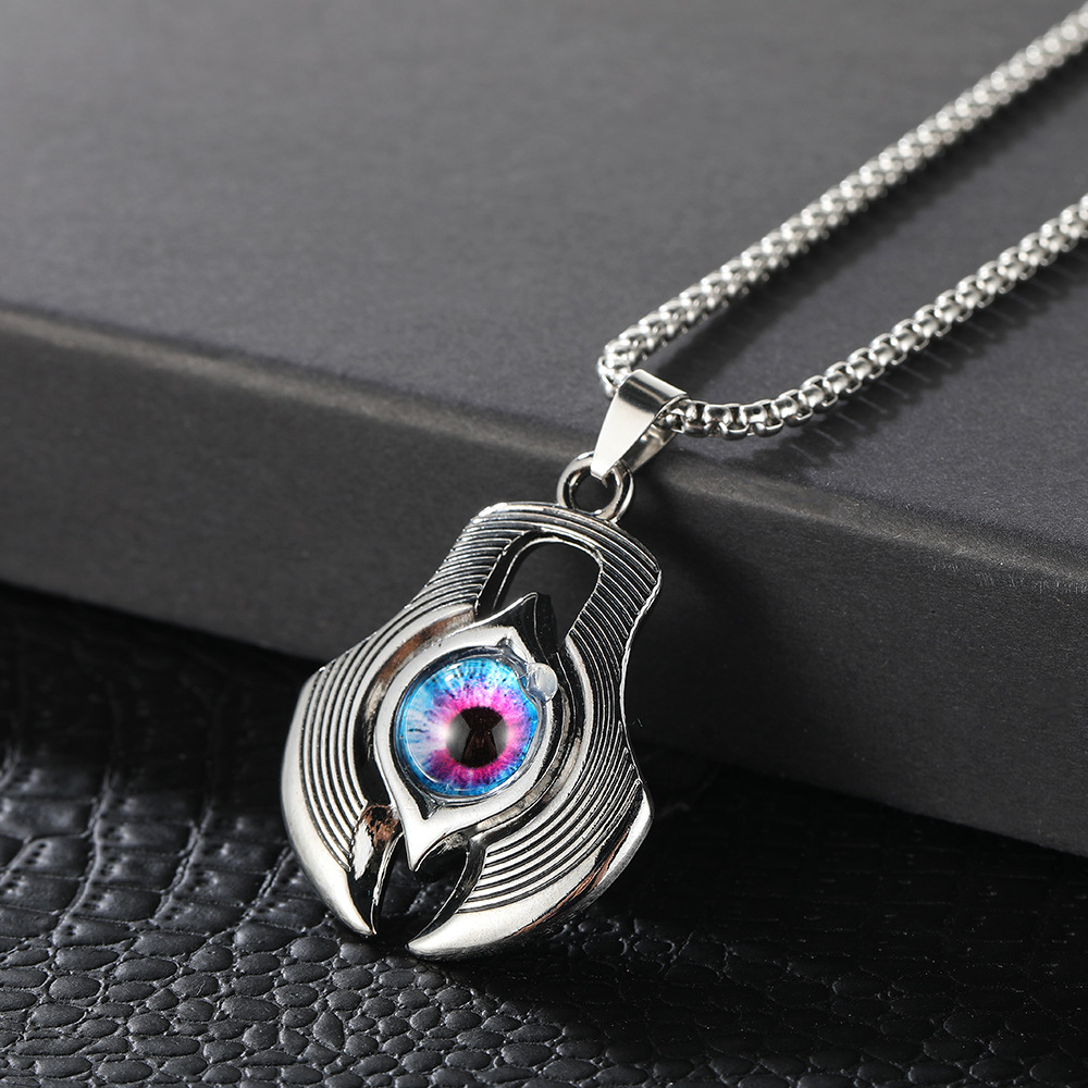 New European and American retro Devil's Eye necklace, unique and powerful blue eye Evil hand pendant sweater chain wholesale Application Scenario