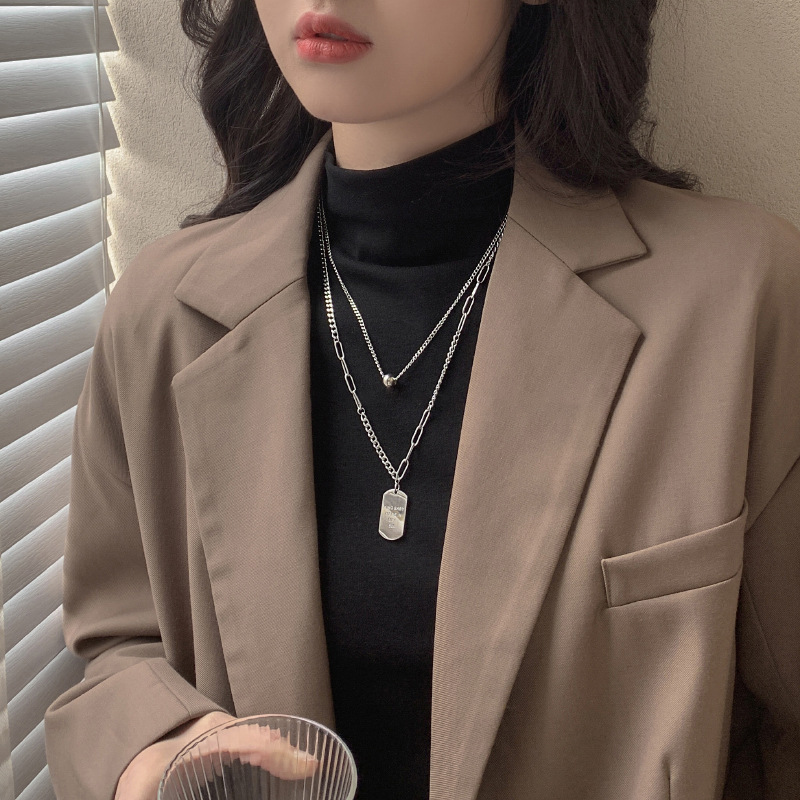 Double-layer stacked nameplate titanium steel sweater necklace for women's autumn and winter 2023 new trendy and popular hoodie chain long accessory Specification drawing