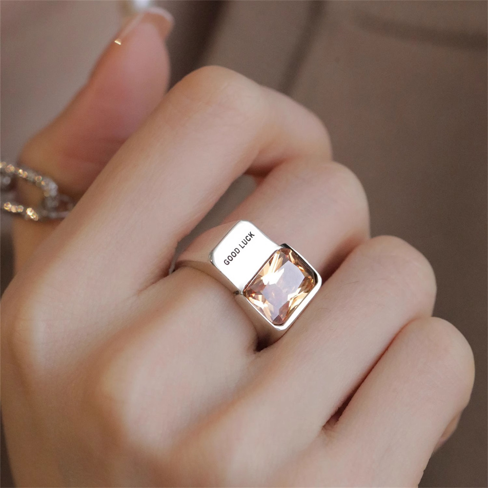 Lucky yellow diamond square diamond ring for women, s925 sterling silver, niche design, light luxury, individual fashion, cold style, loose-mouth jewelry Specification drawing