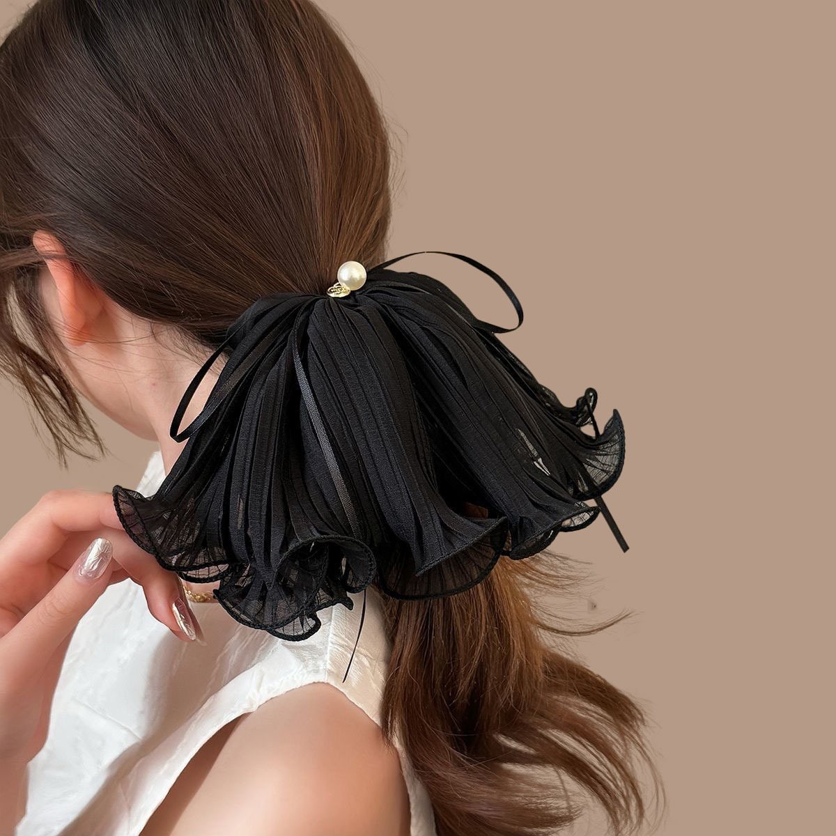 The super ethereal pleated black fungus edge double-layer mesh ribbon bow hair tie is gentle and versatile, with a hair tie and hair accessory Specification drawing
