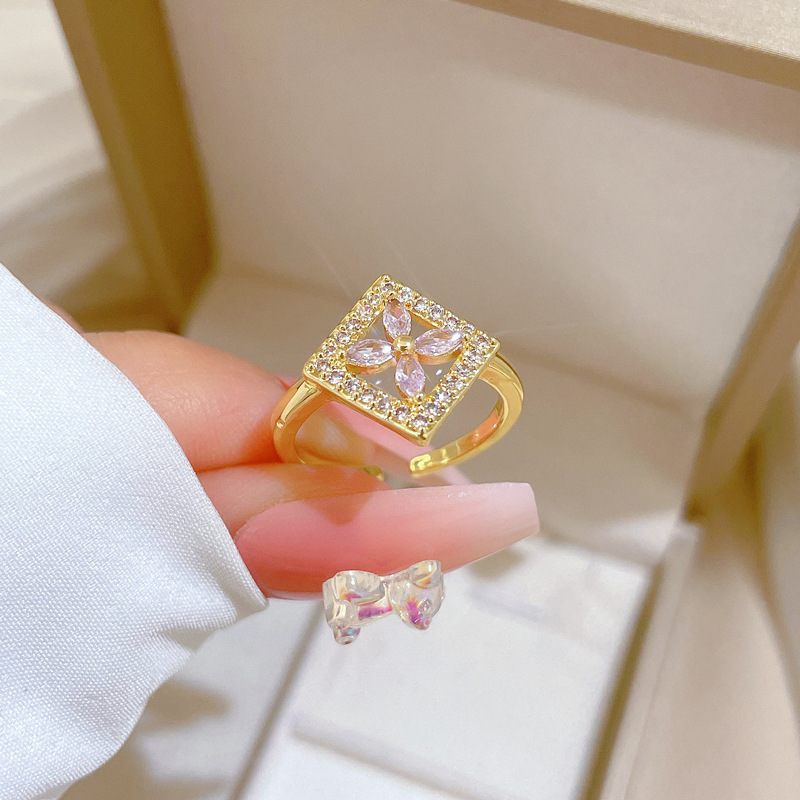 【 Real Gold 】 Light luxury square flower ring with adjustable opening, simple jewelry, Japanese-style ring couple rings details Picture
