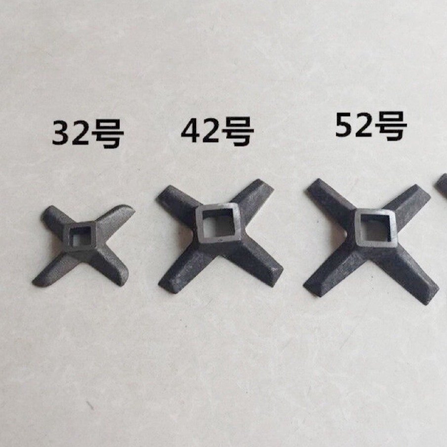 The manufacturer supplies cross-shaped cast iron meat grinder blade accessories, meat discharge knives, turtle-back knives, grates, meat discharge plates and round knives Specification drawing