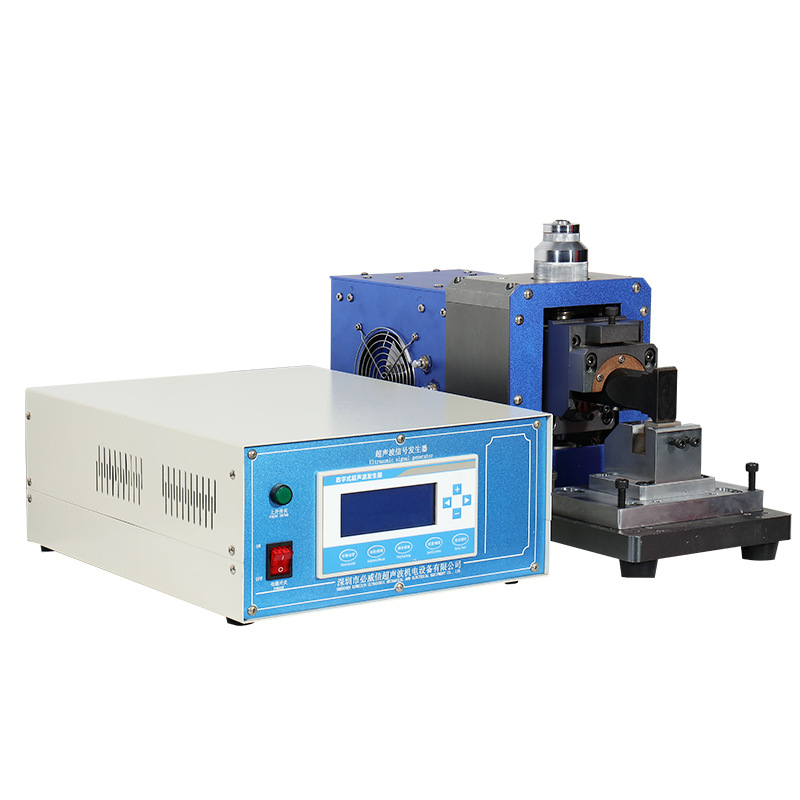 Ultrasonic high-speed heading and wire welding machine, ultrasonic metal computer integrated copper and aluminum wire terminal mold, automotive wiring harness Application Scenario