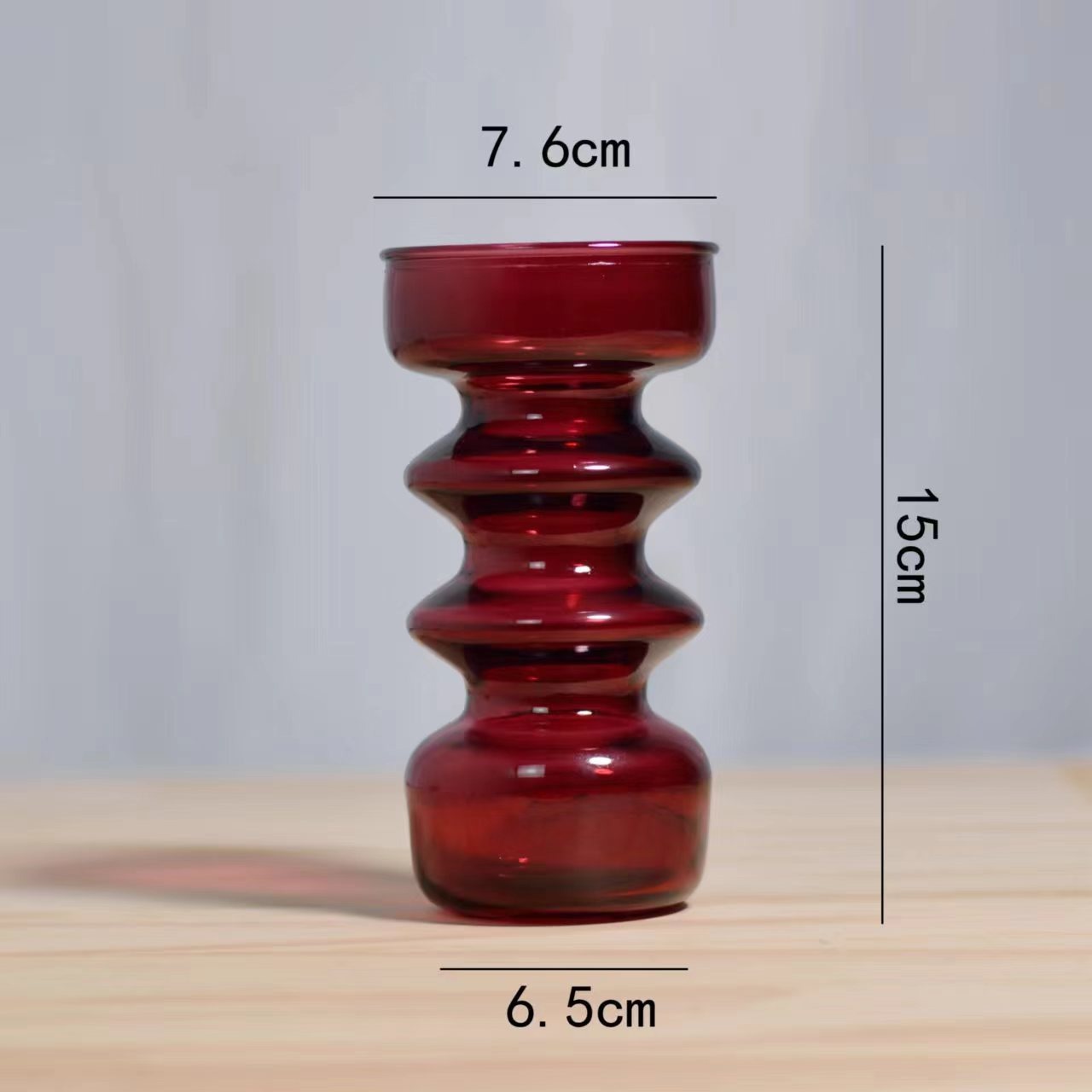 Ins-style small vase glass decoration, glass table decoration, dried flower bouquet, living room Chinese flower arrangement, retro vase Application Scenario