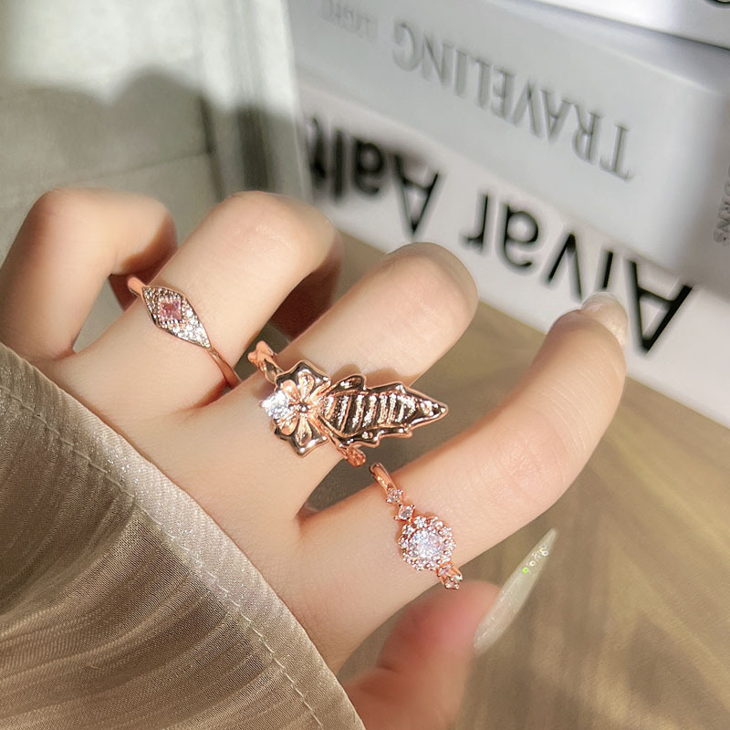 ins European and American cold style light luxury rose gold micro-set Baroque ring for women, layered texture fashionable index finger ring details Picture