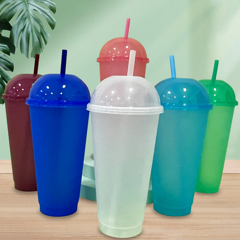 Customized cross-border water cup, plastic cup arch cover, glitter pp plastic straw cup for both men and women, 710ml in stock for wholesale full figure