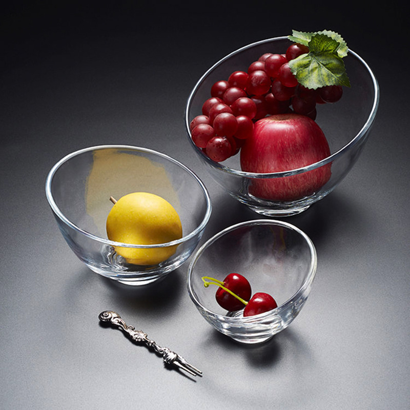 Wholesale of large-capacity transparent glass slanted bowls, household large bowls, salad bowls, hot pot seasoning bowls, dessert small bowls and tableware Application Scenario