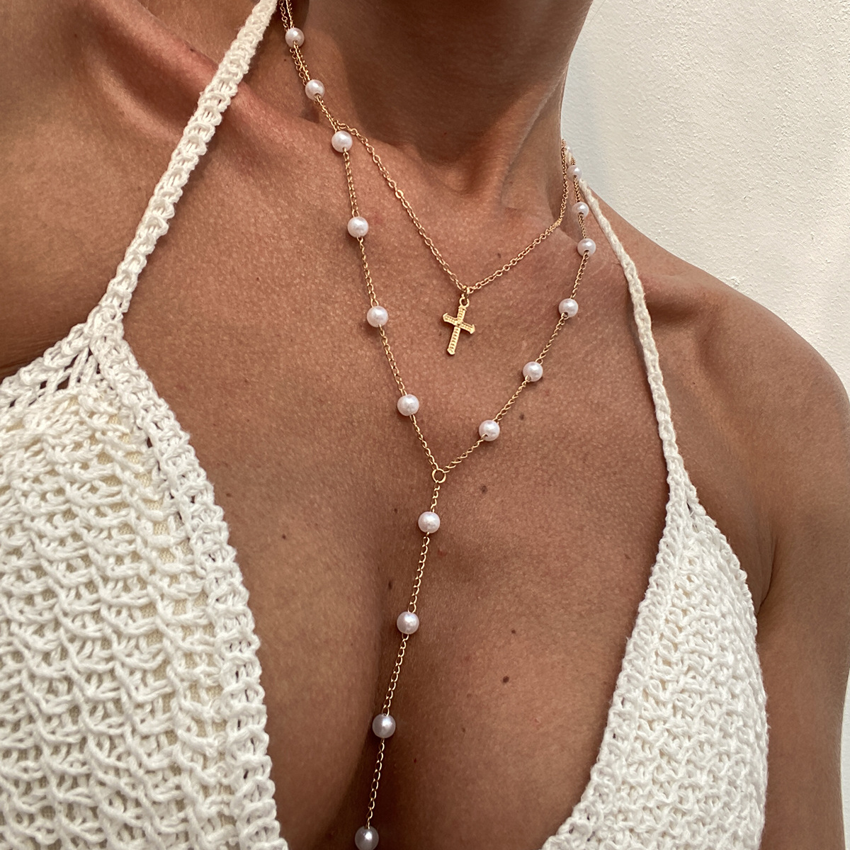 European and American cross-border accessories bikini sexy multi-layer pearl collarbone chain cross pendant tassel alloy necklace details Picture