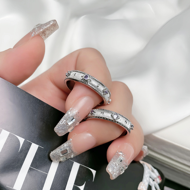A simple and elegant, light luxury geometric purple diamond open-top ring for women on Instagram, a niche French retro brushed stacked index finger ring details Picture