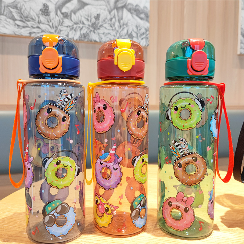 New children's water cup, doughnut water cup, hand-held portable cup, transparent and convenient plastic cup, pop-up lid, cross-border e-commerce full figure