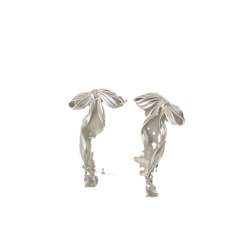 Bow ribbon zircon stud earrings for women, sweet and elegant, niche design sense earrings, elegant and high-end, internet-famous earrings Item Picture