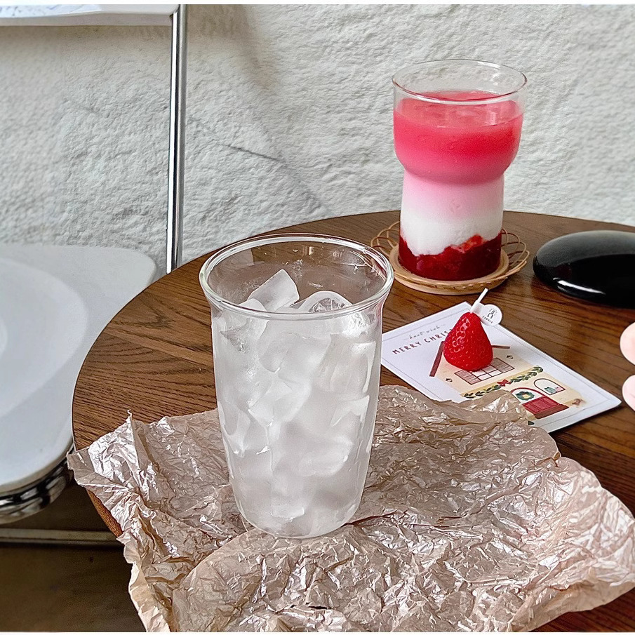 Customized glass cups, high borosilicate water cups, heat-resistant glass cups, Korean-style cups. Customized heat-resistant water cups and coffee cups based on your provided pictures Application Scenario
