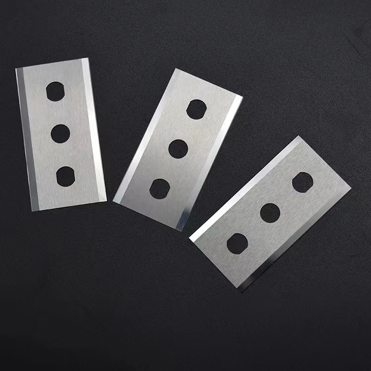 Tungsten steel three-hole blade, tungsten steel slitting blade, film tape slitting machine, high-resolution cutting knife, laminating machine slitting full figure