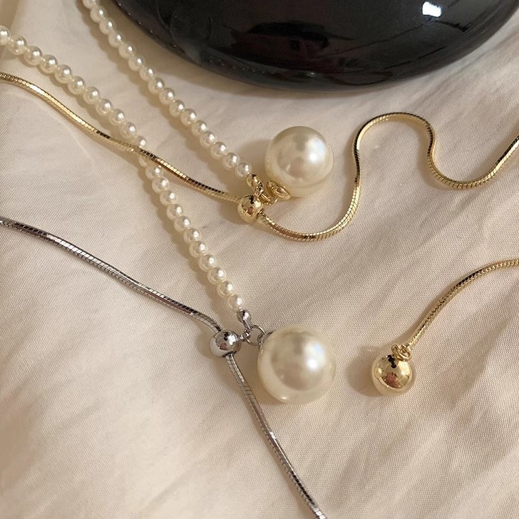 Pearl snake bone chain pull-out sweater chain for women, light luxury, niche style, simple and classic, versatile, elegant long necklace Specification drawing