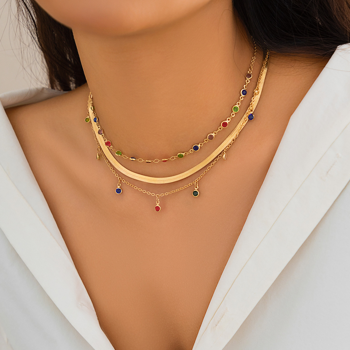 European and American cross-border accessories, niche hot girl style crystal star-shaped collarbone necklace, simple snake bone chain necklace necklace details Picture