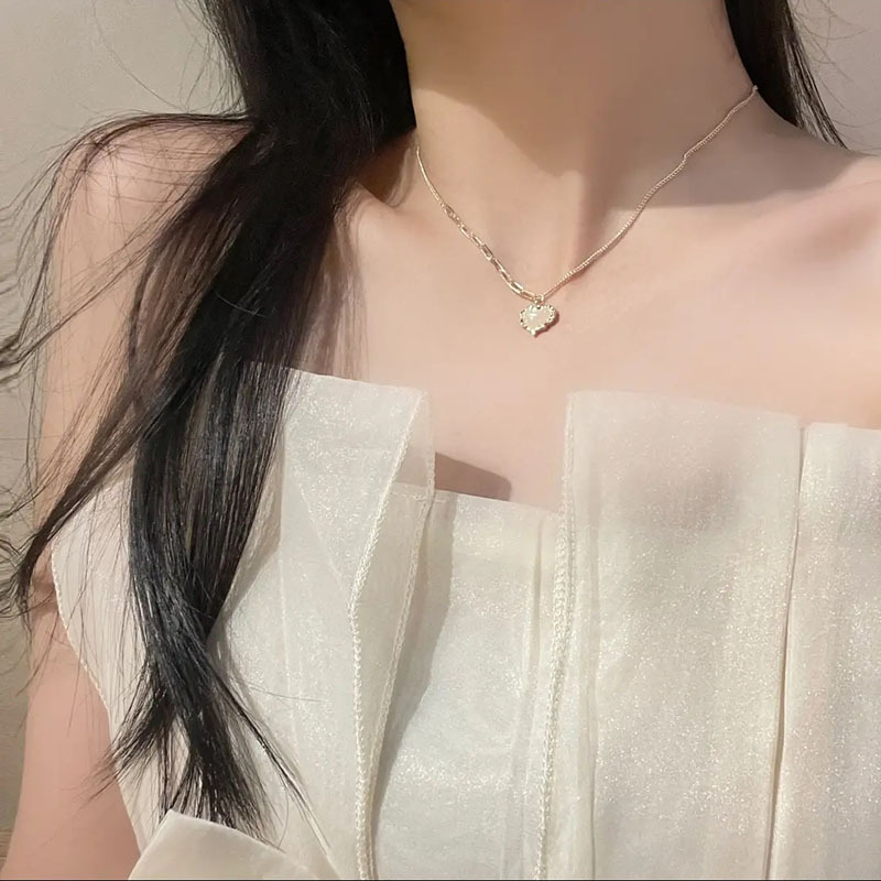 Super beautiful ~ Ins-style heart-shaped necklace, light luxury and niche necklace, women's collarbone chain, Internet celebrity summer 2023 new style for women Specification drawing