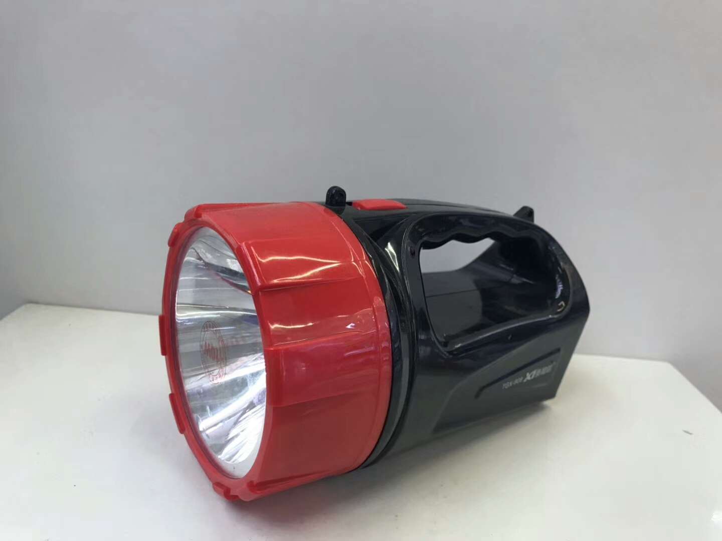 Tigershin Outdoor Camping multi-functional Signal Light TGX-908 details Picture