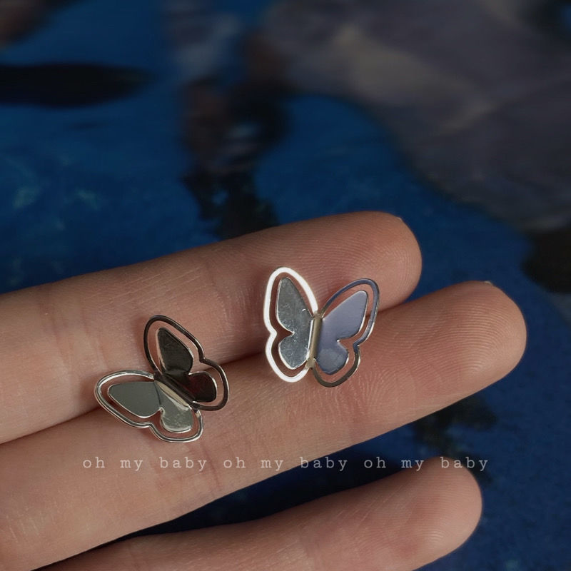 The 2025 new butterfly stud earrings, a fairy forest-themed earring, are a retro Hong Kong style, high-end and niche elegant earrings details Picture