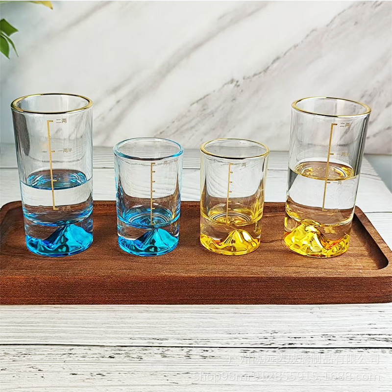A 2-liang white spirit cup with a scale, a 2-liang spirits cup, a creative glass small Fuji Mountain bottom thickened small wine glass, a one-mouth cup Application Scenario