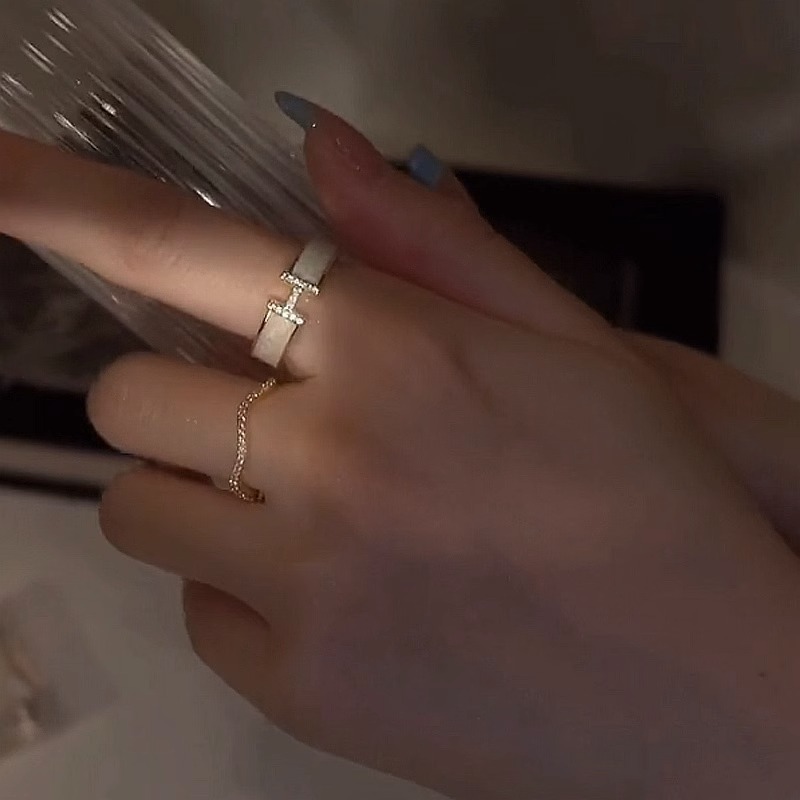 H letter two-piece stacked ring set for women's Instagram niche fashion, adjustable opening, personalized and elegant index finger ring Specification drawing
