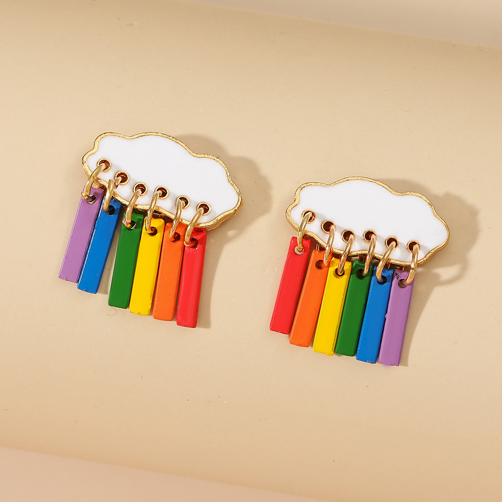 Korean simple and elegant, cute cloud raindrop earrings, women's personalized colorful earrings, cross-border ear studs and earrings wholesale Application Scenario