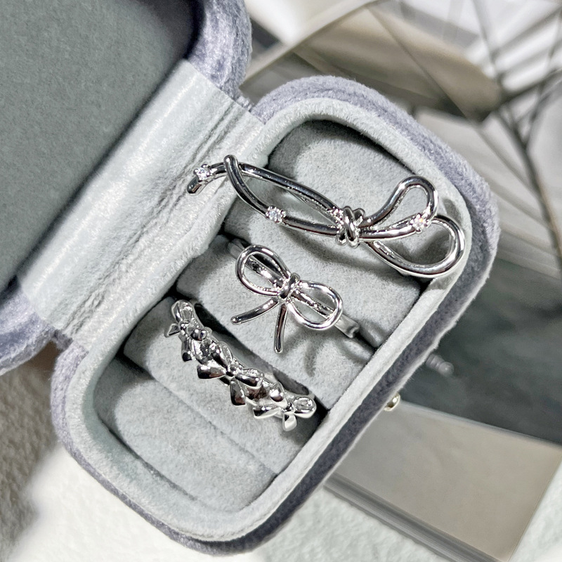 Minimalist bow line plain ring open ring for women, fashionable and versatile, niche and cold style exquisite index finger ring Specification drawing