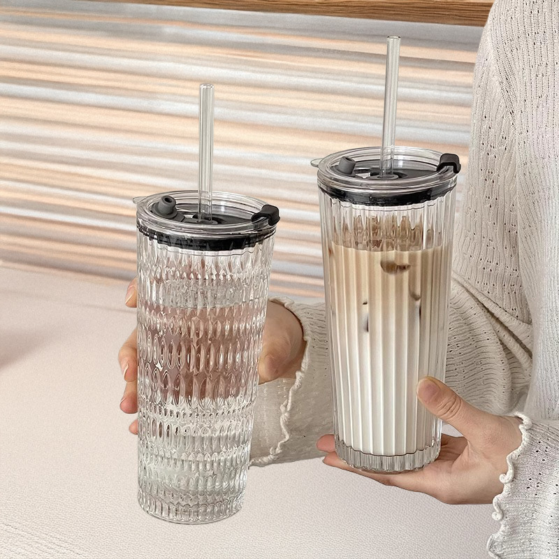 High appearance level transparent coffee iced Americano glass cup, large-capacity covered straw cup, office drinking cup details Picture