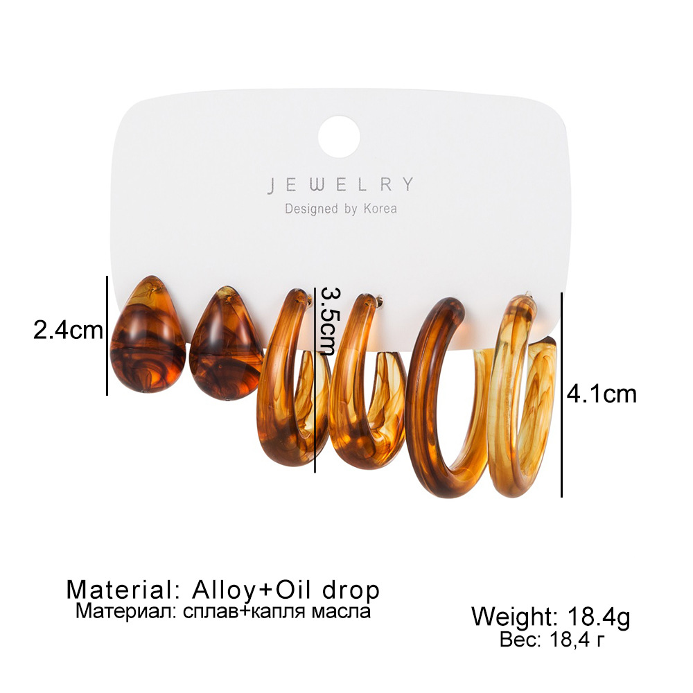 A set of 3 pairs of cross-border acetic acid board earrings, featuring a new and stylish European and American creative style with a retro C-shaped letter design Item Picture