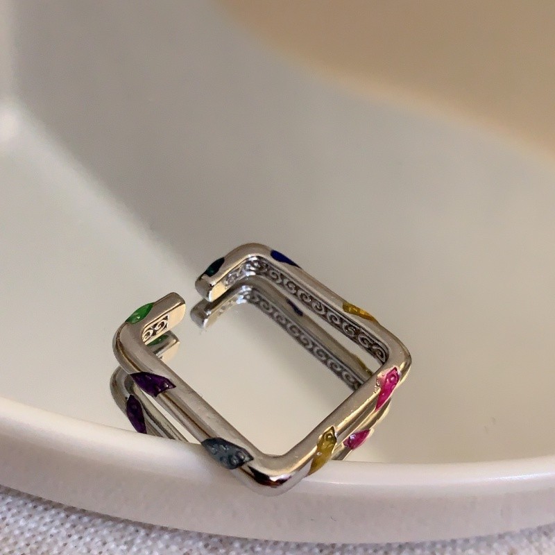 Colorful glazed small flower open ring, a niche design for women, a new trendy, light luxury and high-end dining ring trend in 2023 Application Scenario