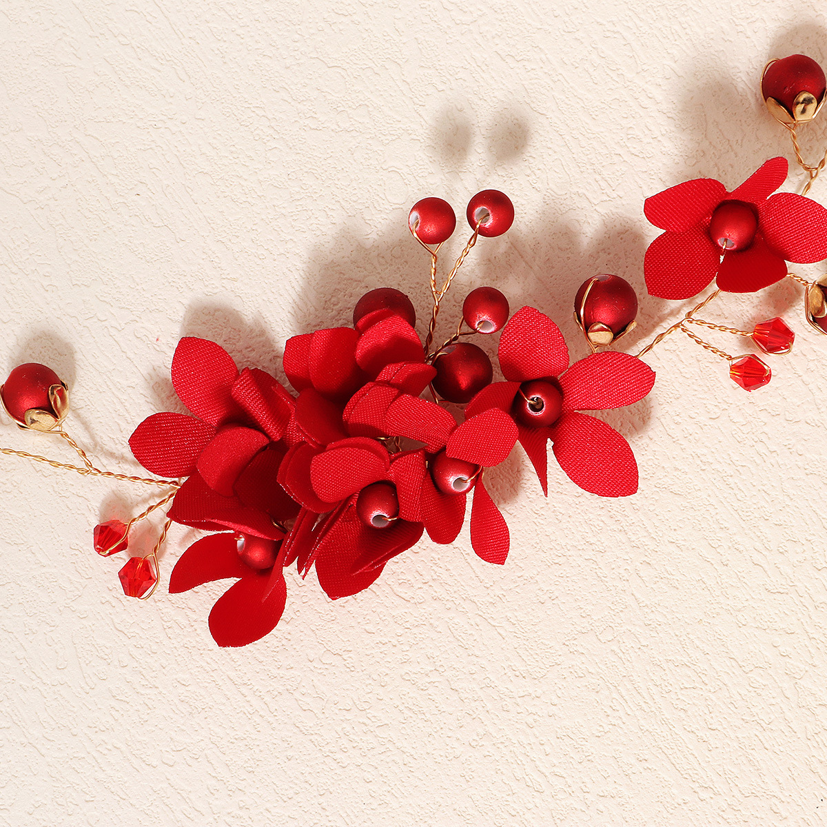Chinese-style beaded headband, handcrafted updo and braid, red flower headpiece, toasting dress, crop dress, bride's headband Application Scenario