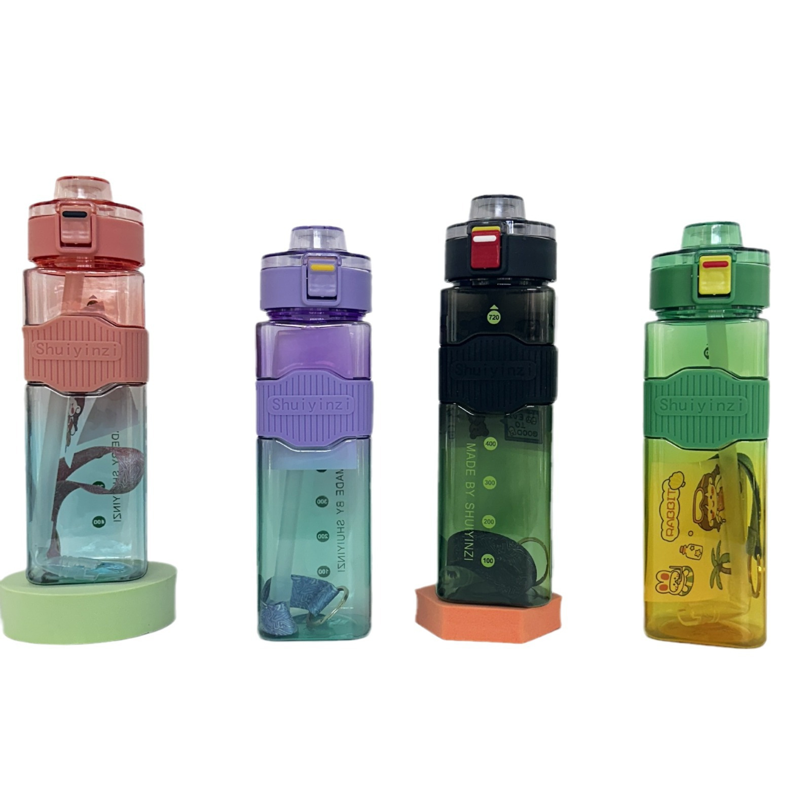 High appearance level summer new colorful square straw plastic water cup, portable drawstring bouncy cap outdoor sports water bottle Application Scenario