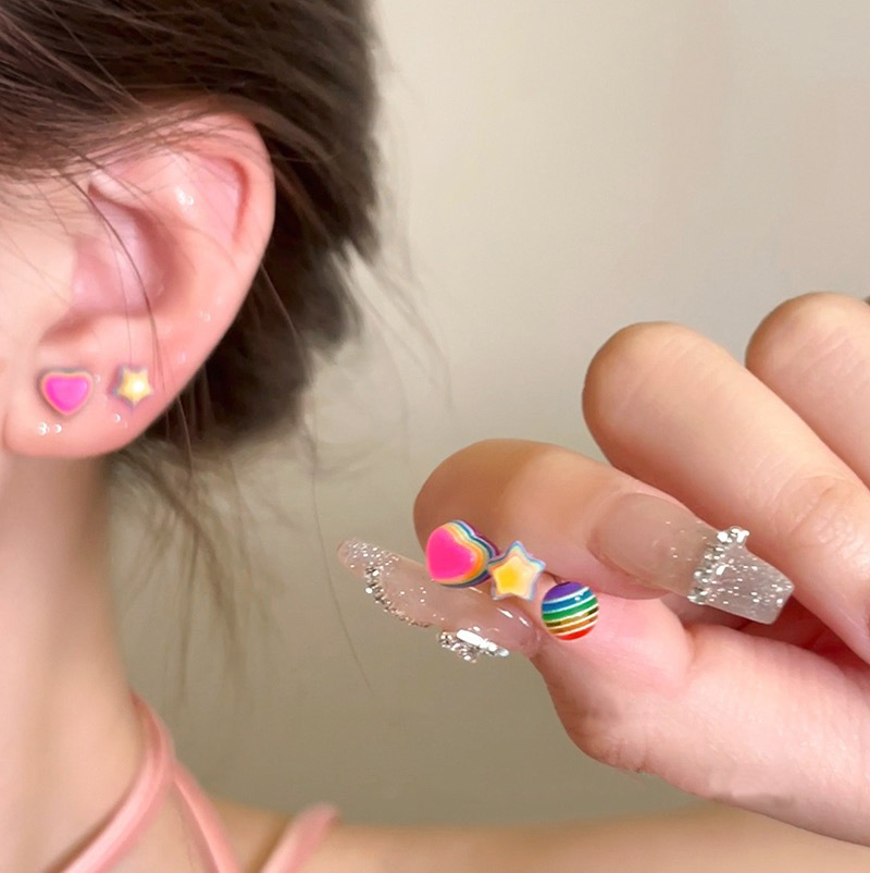 Dopamine Rainbow Candy Heart-shaped Star Stud Earrings for Women, niche design sense, unique personality, New Style 2025 details Picture