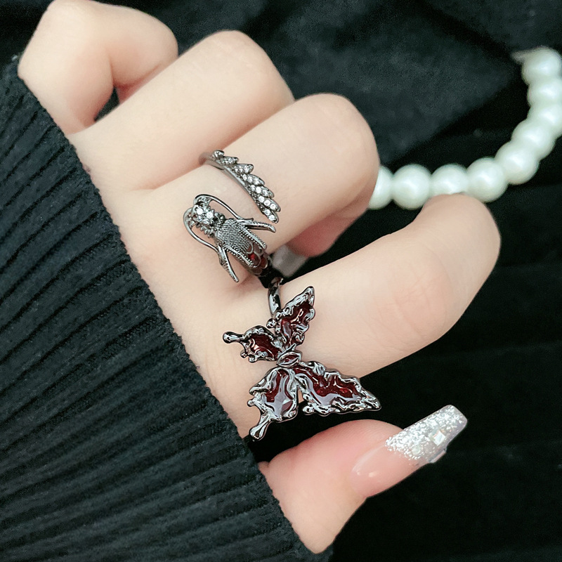 Dark style new Chinese-style zodiac year dragon-shaped adjustable ring, gender-neutral, niche, individualistic and cool butterfly ring full figure