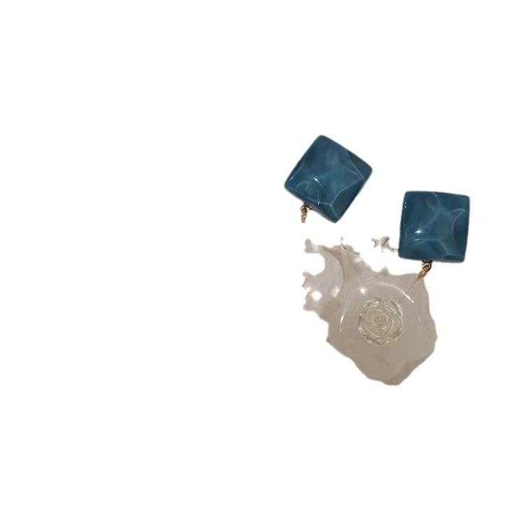 Summer camellia flower jelly-like earrings, women's fresh and elegant earrings, blue earrings, high-end style, seaside stud earrings Item Picture