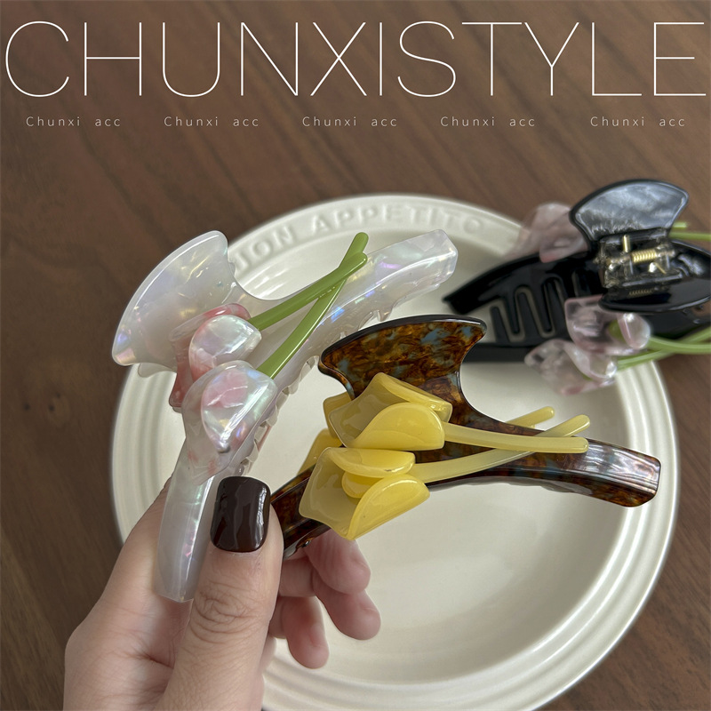 Live well and meet each other slowly ~ Acetate flower clipper Korean-style simple jelly-colored hair bun shark clip hair accessory Specification drawing