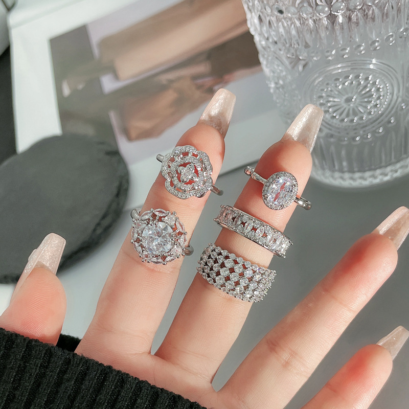 A light luxury and high-end full-diamond zircon flower open ring for women, exquisite and versatile, sweet and cool geometric style ring details Picture