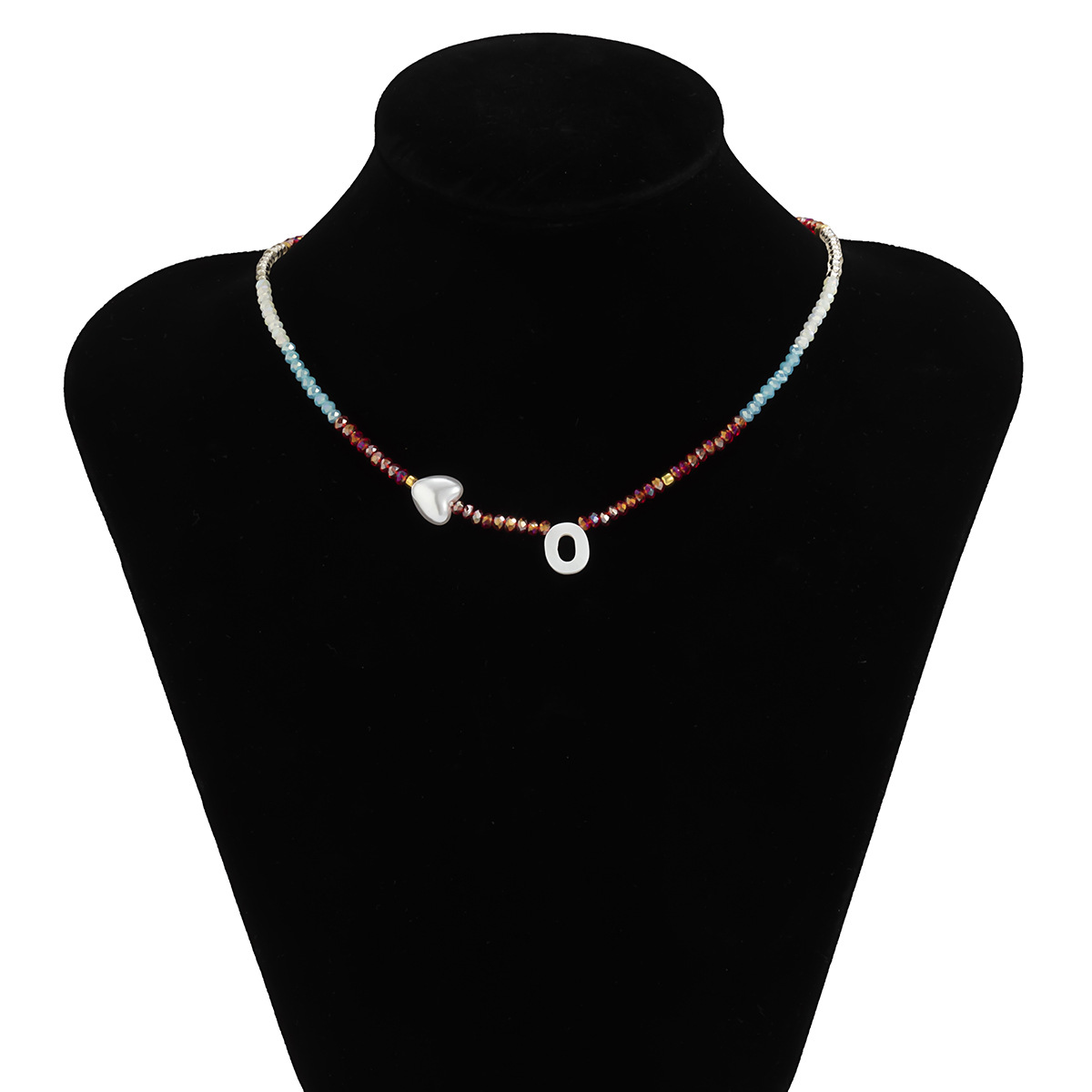 Pastoral and fresh handcrafted beaded crystal necklace, European and American cross-border shell letter pearl collarbone neckpiece Application Scenario