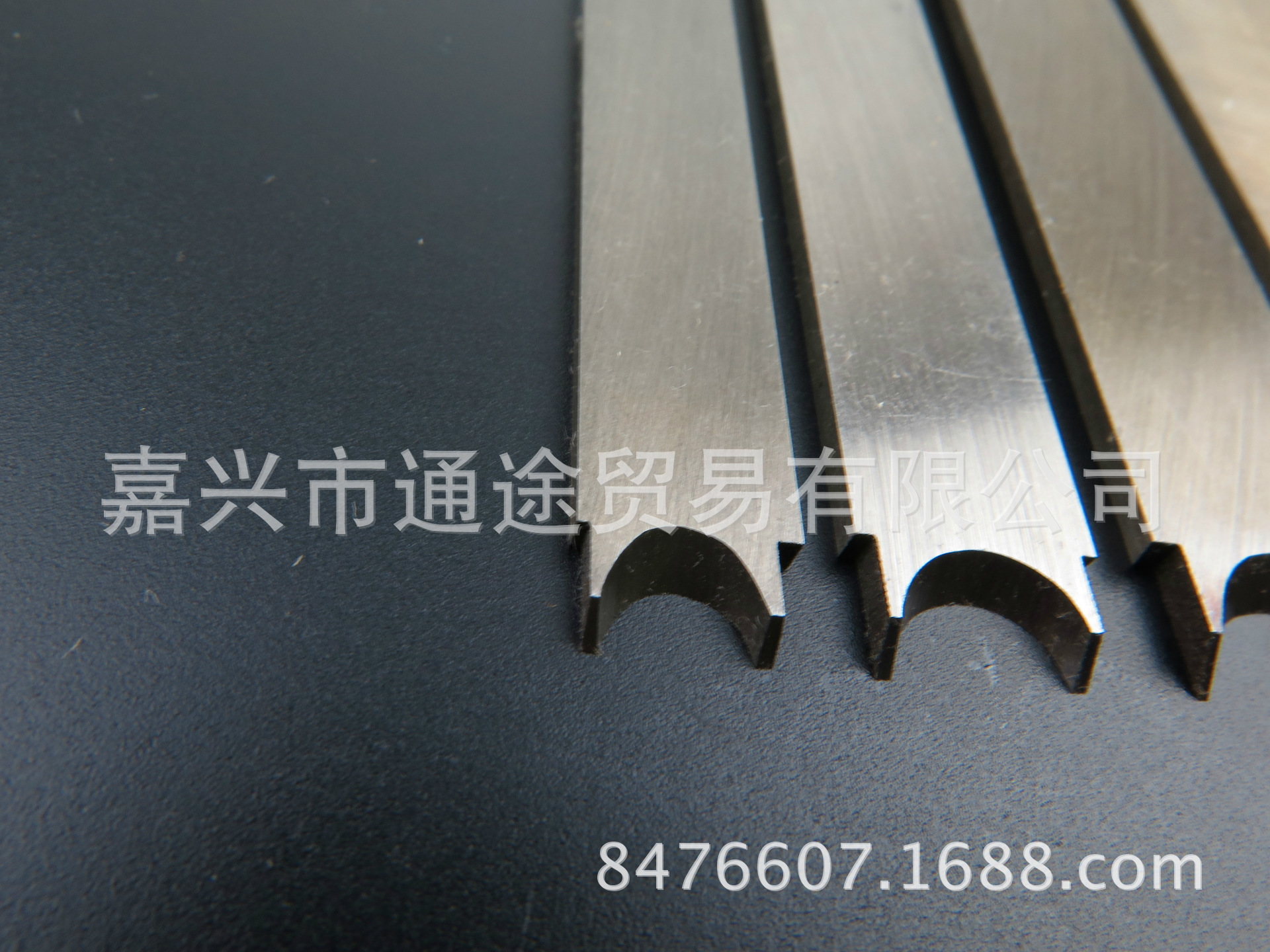 Wholesale prayer bead knives, turning bead knives, turning beads, star and moon beads, coconut shell turning knives, bucket beads, wooden beads, prayer bead knives, round beads Application Scenario