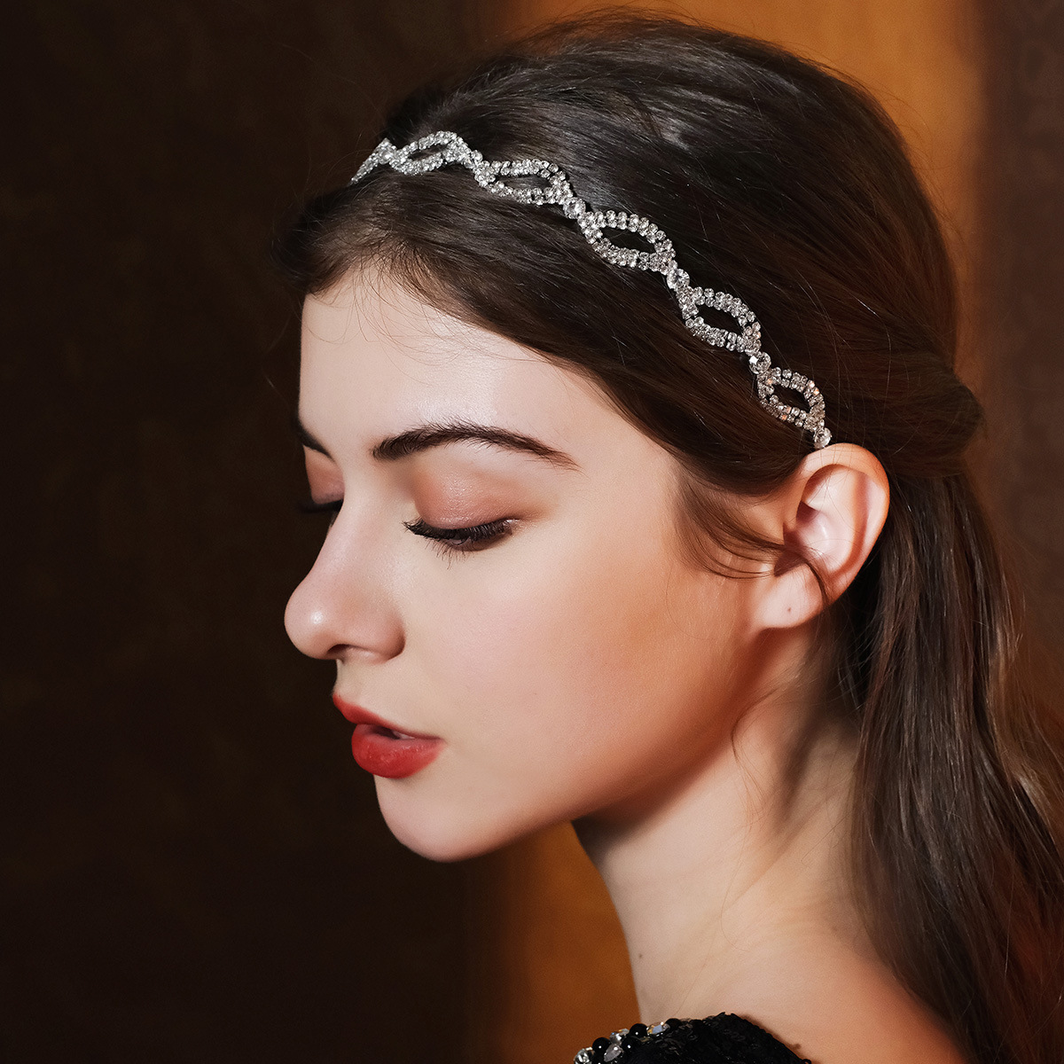 European and American bridal dress, evening gown, hair accessory design sense geometric full drill band, daily pressure water diamond elastic hair band full figure