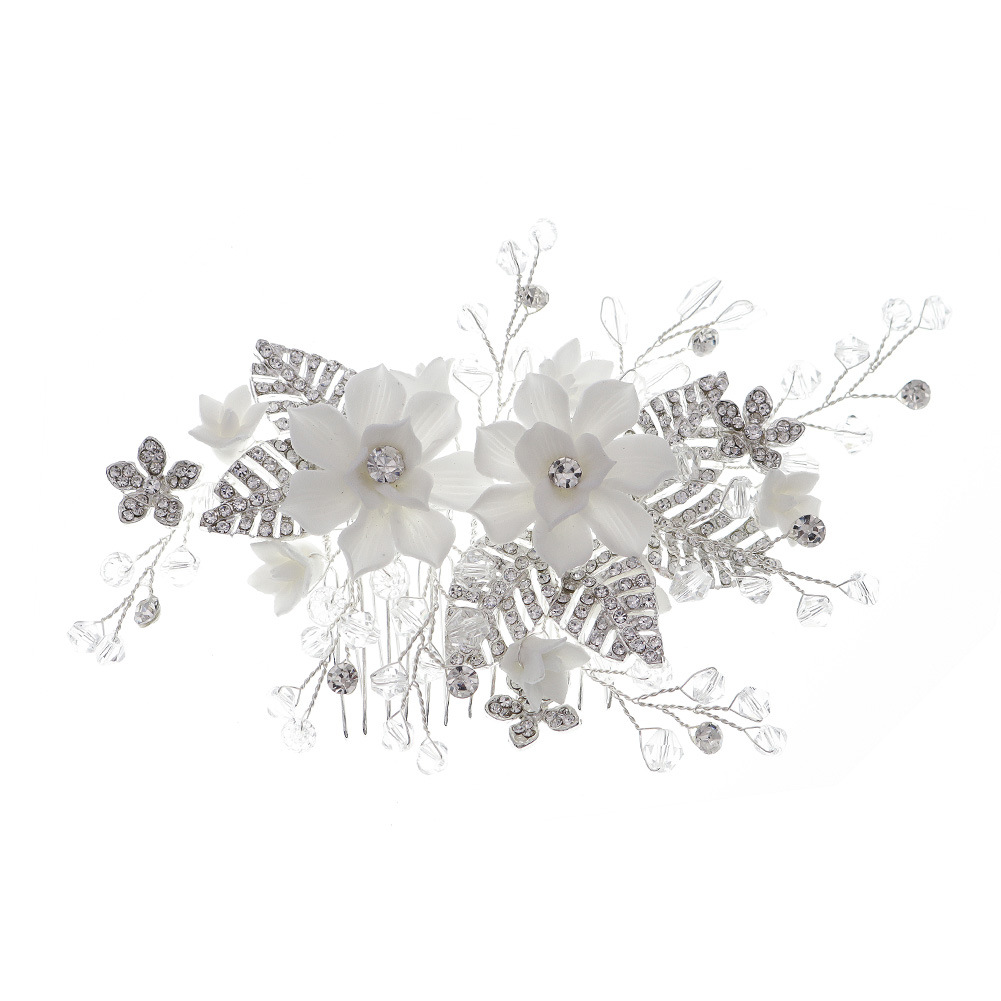 European and American bride accessories, alloy insert combs, photography photos, wedding gowns, evening gowns, hair accessories, white handcrafted soft clay flower hair combs Item Picture