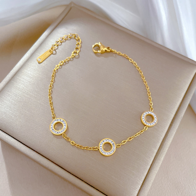 【 All-titanium Steel 】 Dongdaemun Personalized circular mud diamond Full diamond chain bracelet Female Internet celebrity retro best friend Specification drawing