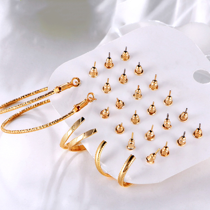 A 12-piece set of creative, retro and simple earrings with rhinestones and exaggerated large, medium and small rings from Europe and America Specification drawing